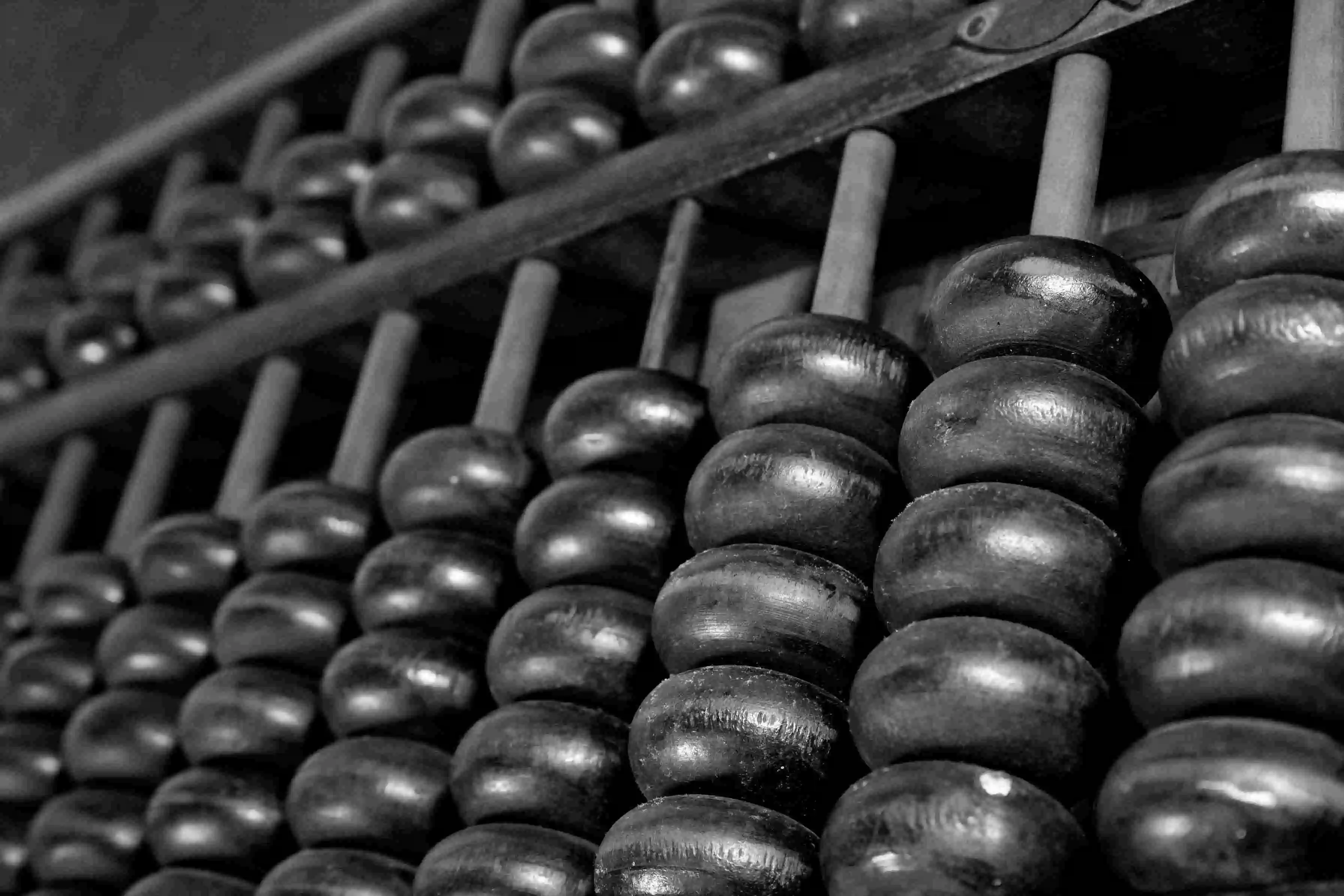 iStock-635984438_abacus_mobile